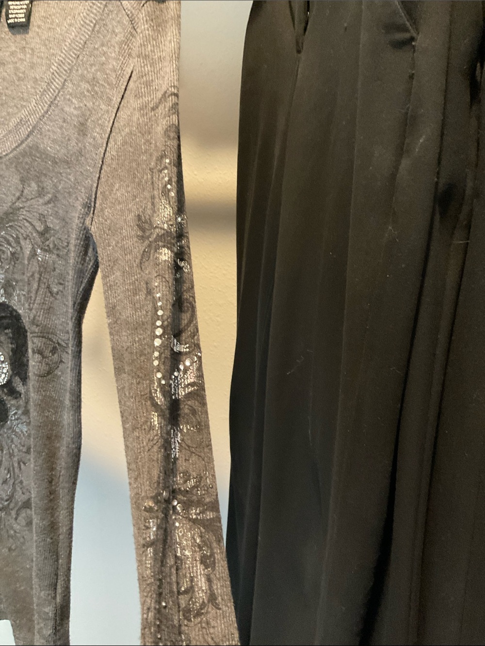 Affliction Long Sleeve Scoop Neck Tee - Gray with Fleur-de-Lis Detail - Picture 2 of 3